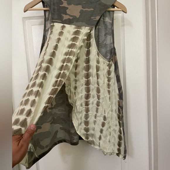 Miss Me split back tank - Picture 3 of 4